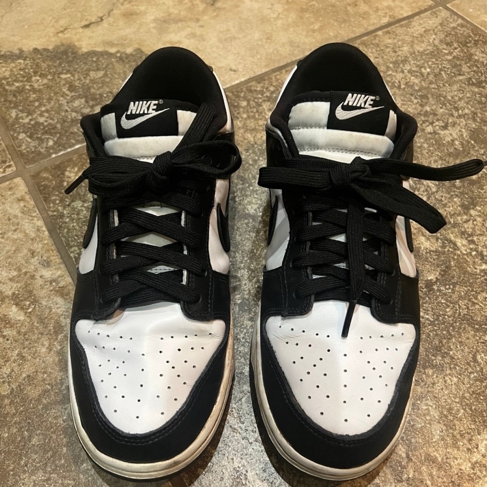 Nike Dunk Low Panda